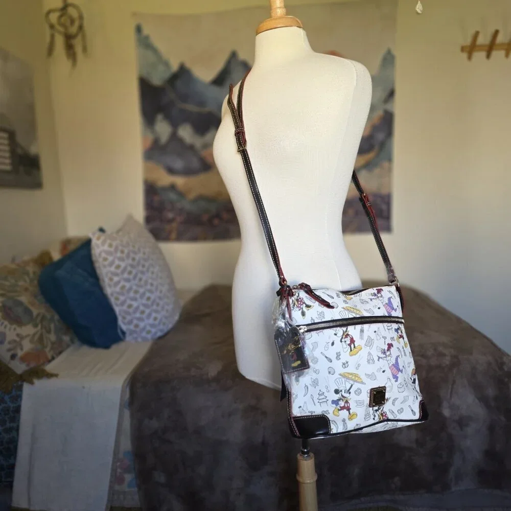 Disney Dooney & Bourke 2018 Epcot Food & Wine Crossbody Bag NWT Mickey Figment
